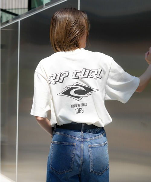 rip curl(リップカール)の「【RIPCURL(リップカール)】FADE OUT ICON/アイコンロゴバックプリント半袖ワンポイントTシャツ(Tシャツ/カットソー・メンズ・ブラック/ナチュラル/ピンク系その他2/ブルー系その他/プラム/ブラック×ピンク/セージグリーン/グリーン系その他・SMALL/MEDIUM/LARGE/X-LARGE/X-SMALL)」の13枚目の写真