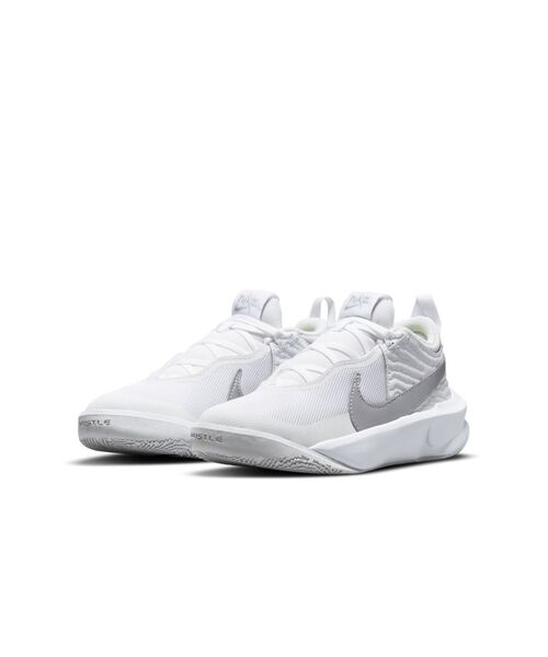 NIKE(ナイキ)の「ナイキ チーム ハッスル D 10 ジュニア バスケットボールシューズ / Nike Team Hustle D 10 Big Kids' Basketball Shoes(スニーカー・キッズ・ホワイト/アイボリー・23/24/25/22.5/23.5/24.5)」の8枚目の写真