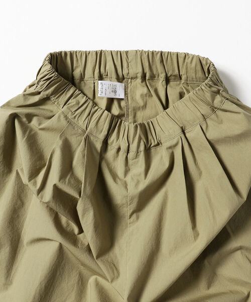 BLACK CRANE（ブラッククレーン）の「BLACK CRANE / WIDE PANTS ワイドパンツ（その他パンツ・レディース・ブラック/グリーン系その他5・X-SMALL）」の3枚目の写真