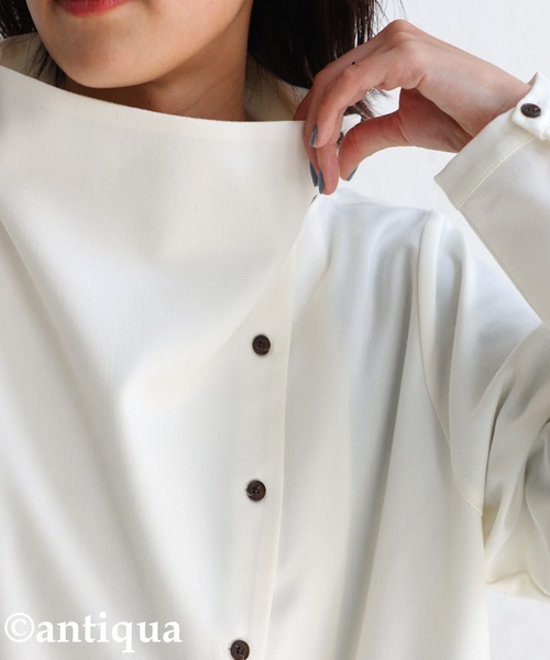 antiqua（アンティカ）の「ボトルネックデザインシャツ（シャツ/ブラウス・レディース・オフホワイト/ブラック・FREE）」の5枚目の写真