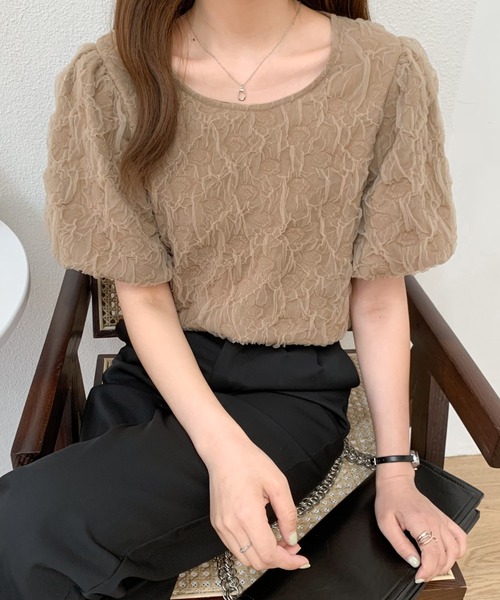 Diosfront(ディオスフロント)の「ボリュウームスリーブカットジャガードトップス(シャツ/ブラウス・レディース・ホワイト/ブラック/モカ・L/M)」の15枚目の写真