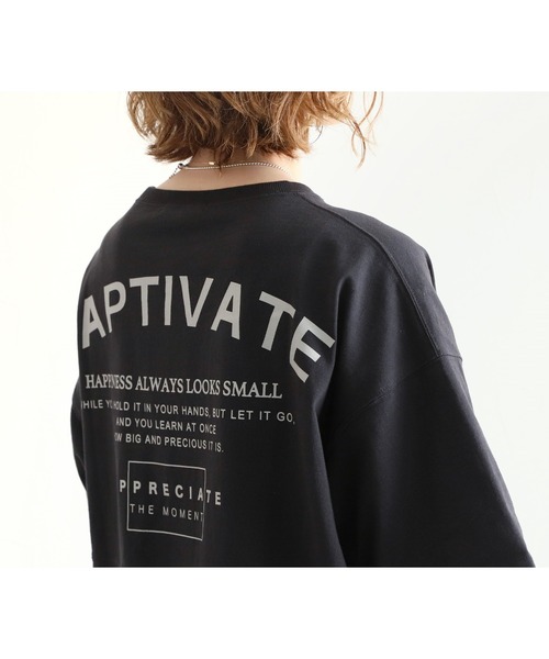 reca(レカ)の「バッグスリットロゴチュニック(Tシャツ/カットソー・レディース・チャコールグレー/オフホワイト/グリーン/グレイッシュベージュ・FREE)」の14枚目の写真