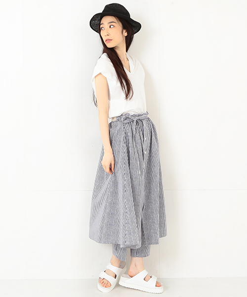 Ray BEAMS（レイビームス）の「RBS / タック Vネック Tシャツ（Tシャツ/カットソー・レディース・オフホワイト/グレー/ネイビー・ONE SIZE）」の12枚目の写真