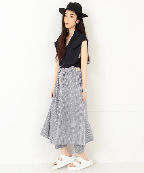 Ray BEAMS（レイビームス）の「RBS / タック Vネック Tシャツ（Tシャツ/カットソー・レディース・オフホワイト/グレー/ネイビー・ONE SIZE）」の14枚目の写真