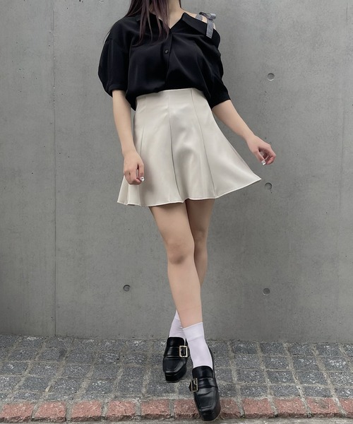 TITTY&CO.（ティティーアンドコー）の「【TITTY&CO.】ワンショルダーブラウス（シャツ/ブラウス・レディース・アイボリー/ブラック・FREE）」の14枚目の写真