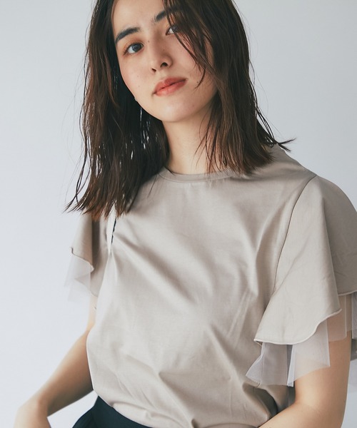 un dix cors（アンディコール）の「大人フェミニン　チュールフレアスリーブカットソー（Tシャツ/カットソー・レディース・ブラック/ベージュ/オフホワイト・FREE）」の8枚目の写真
