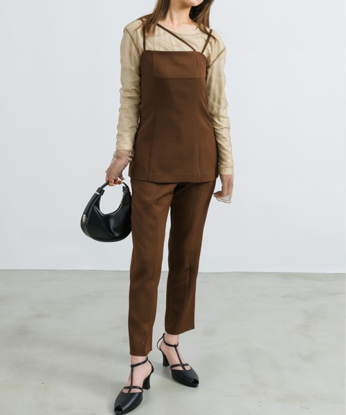 NEUNA（ヌナ）の「【大人のこなれレイヤード。】２wayレイヤードシアーロングカットソー（Tシャツ/カットソー・レディース・ブラック/モカ/アイボリー・FREE）」の17枚目の写真