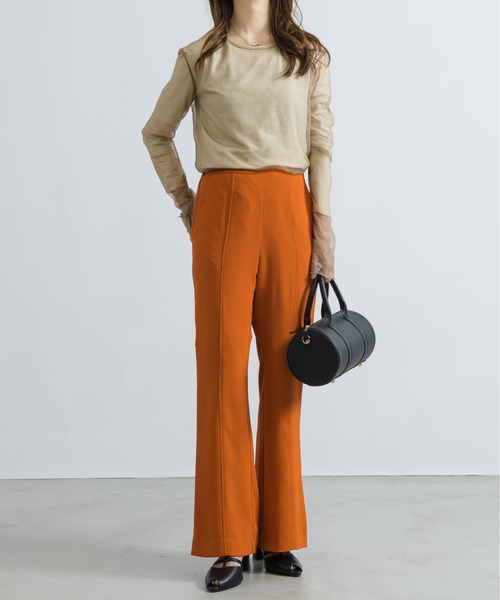 NEUNA（ヌナ）の「【大人のこなれレイヤード。】２wayレイヤードシアーロングカットソー（Tシャツ/カットソー・レディース・ブラック/モカ/アイボリー・FREE）」の20枚目の写真