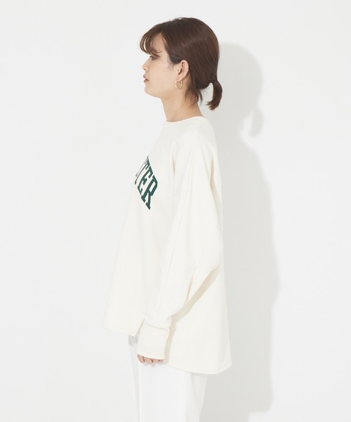 MICA&DEAL(マイカ&ディール)の「【MICA&DEAL】【WEB限定】プリントロゴプルオーバー/スウェット(Tシャツ/カットソー・レディース・チャコールグレー/レッド/アイボリー・フリー)」の15枚目の写真