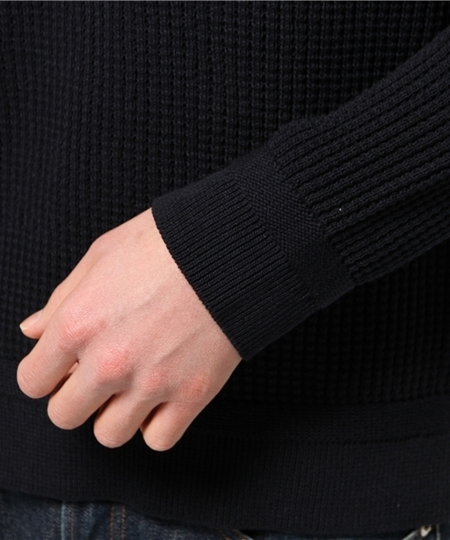 EDIFICE（エディフィス）の「◇J.KNIT ワッフル クルーネックニット（ニット/セーター・メンズ・ネイビー/ホワイト・44/46/48）」の7枚目の写真