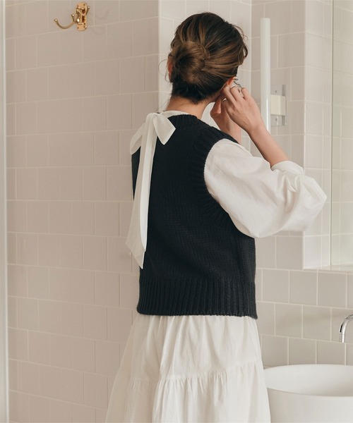 titivate（ティティベイト）の「ﾍﾞｰｼｯｸｺﾝﾊﾟｸﾄﾆｯﾄﾍﾞｽﾄ（ベスト・レディース・ブラック/ブラウン/ブルー/アイボリー・S/M）」の12枚目の写真