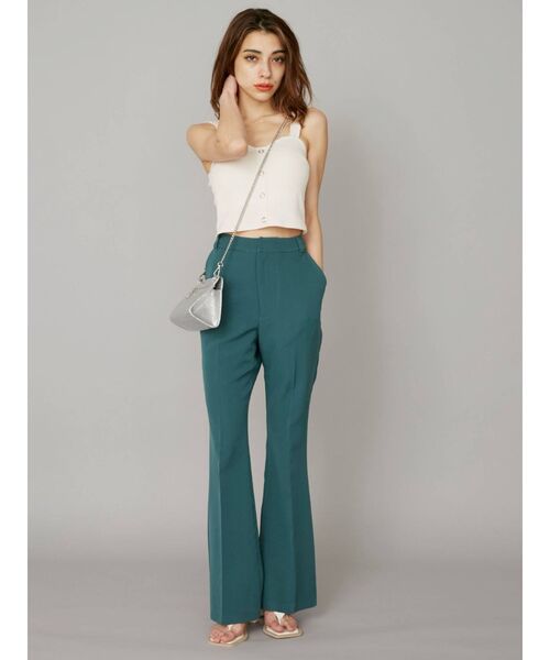 EVRIS（エヴリス）の「センタープレスフレアパンツ（その他パンツ・レディース・ブラック/レッド/グリーン・SMALL/MEDIUM）」の5枚目の写真