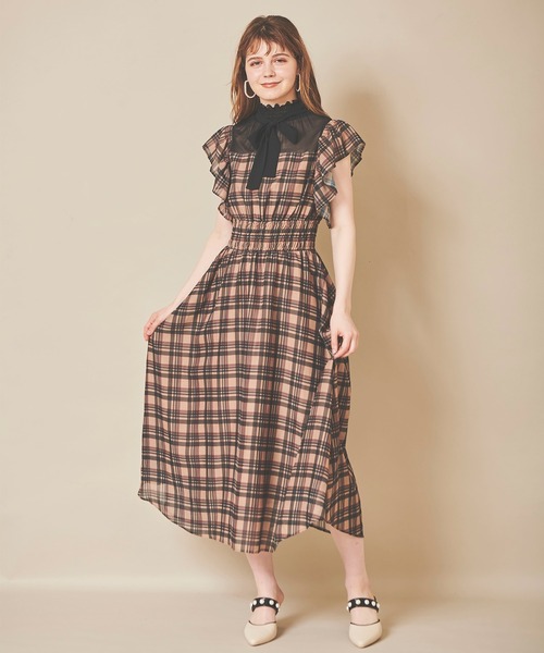 31 Sons de mode（トランテアン　ソン　ドゥ　モード）の「シアーチェックワンピース（ワンピース・レディース・キャメル/クリーム/ピンク・36/38）」の18枚目の写真