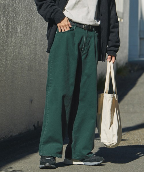 MONO-MART（モノマート）の「ルーズストレートタックカラーワイドデニムパンツ（デニムパンツ・メンズ・レッド/ワンウォッシュ/チャコールグレー/パープル/グリーン/ライトグレー/サックスブルー/グレー/ホワイト/ブラウン・L/M/S）」の6枚目の写真