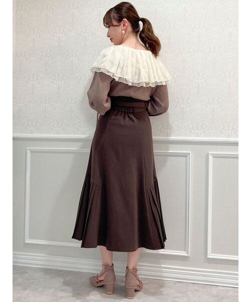 dazzlin（ダズリン）の「サイドプリーツフレアスカート（スカート・レディース・ベージュ/ブラウン/モカ/その他1・SMALL/MEDIUM）」の15枚目の写真