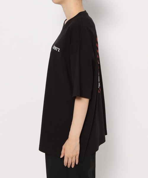 PAGEBOY（ページボーイ）の「JIMMY'ZアメリカンTシャツ（Tシャツ/カットソー・レディース・オフホワイト/ブラック・FREE）」の12枚目の写真