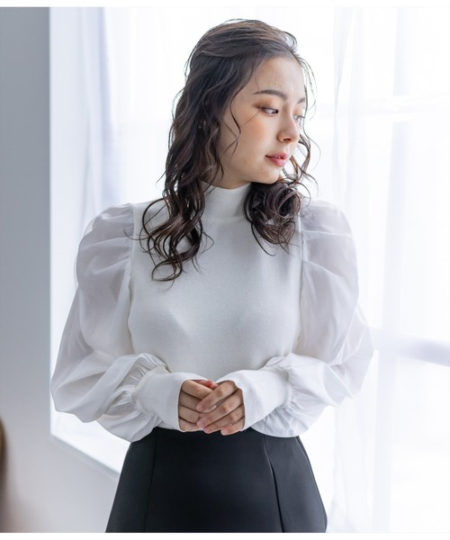 clear（クリア）の「パワーショルダーニットトップス（ニット/セーター・レディース・ブラック/オフホワイト/ピンク/ブルーグレー・F）」の10枚目の写真