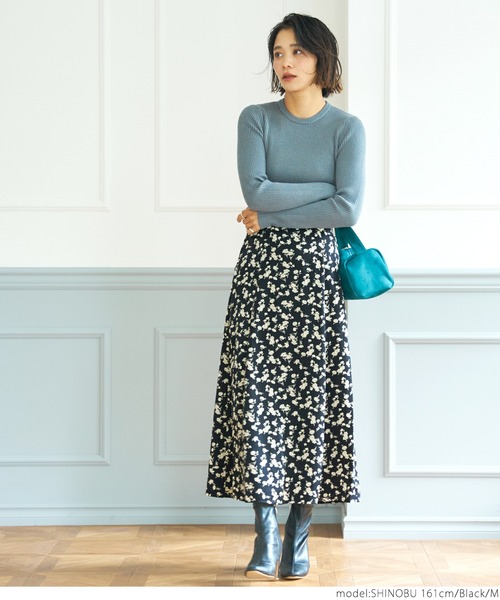 coca（coca）（コカ）の「モノトーンフラワーAラインスカート（スカート・レディース・ブラック・M/L）」の6枚目の写真