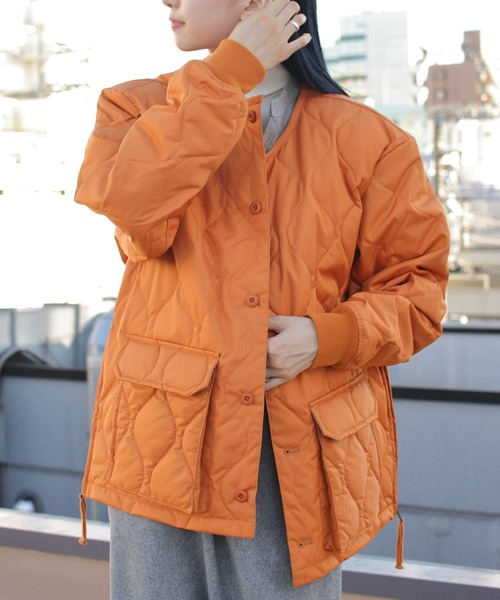 TAION(タイオン)の「TAION/タイオン ミリタリークルーネックオーバーカーディガン MILITARY CREWNECK OVER CARDIGAN 104PML-1(ダウンジャケット/コート・レディース・オレンジ/ブラック/オリーブ・L/XL)」の22枚目の写真