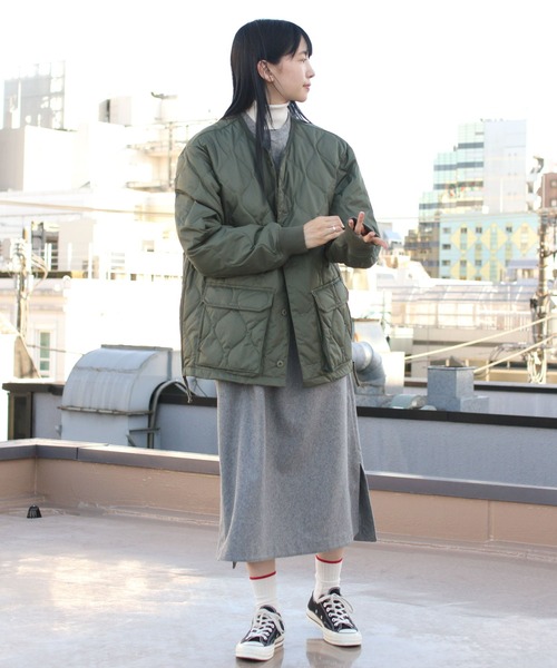 TAION(タイオン)の「TAION/タイオン ミリタリークルーネックオーバーカーディガン MILITARY CREWNECK OVER CARDIGAN 104PML-1(ダウンジャケット/コート・レディース・オレンジ/ブラック/オリーブ・L/XL)」の10枚目の写真