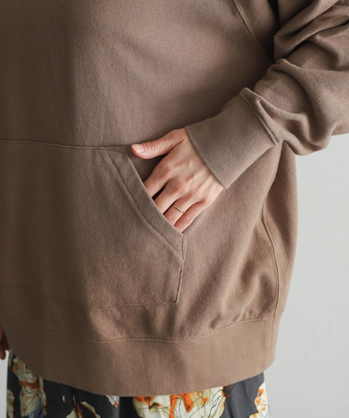 URBAN RESEARCH DOORS（アーバンリサーチドアーズ）の「コットンスウェットフーディー（パーカー・レディース・アイボリー/モカ/チャコールグレー・MEDIUM）」の15枚目の写真