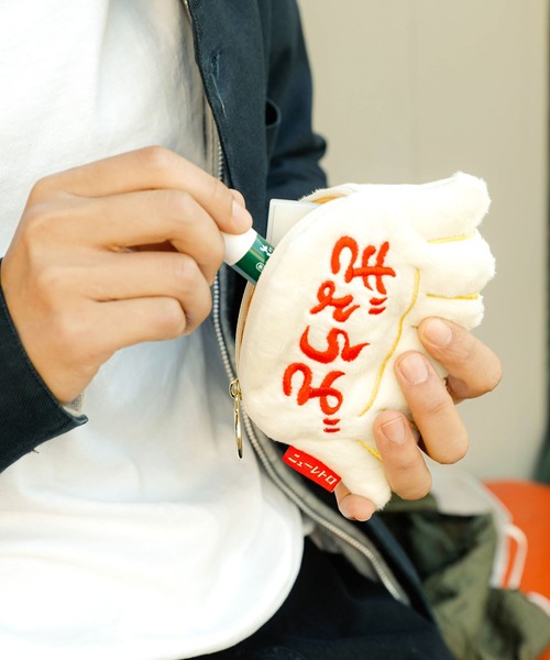 ニューレトロ(ニューレトロ)の「ニューレトロ ダイカットポーチ ミニ ぎょうざ 餃子(ポーチ・レディース・その他・FREE)」の7枚目の写真