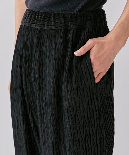 Lui's（ルイス）の「ベロアプリーツパンツ (セットアップ対応)（スラックス・メンズ・グレー/ブラック・FREE）」の14枚目の写真