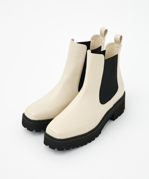 COLONY 2139（コロニートゥーワンスリーナイン）の「チェルシーショートブーツ（ブーツ・レディース・ブラック/アイボリー・SMALL/MEDIUM/LARGE）」の22枚目の写真