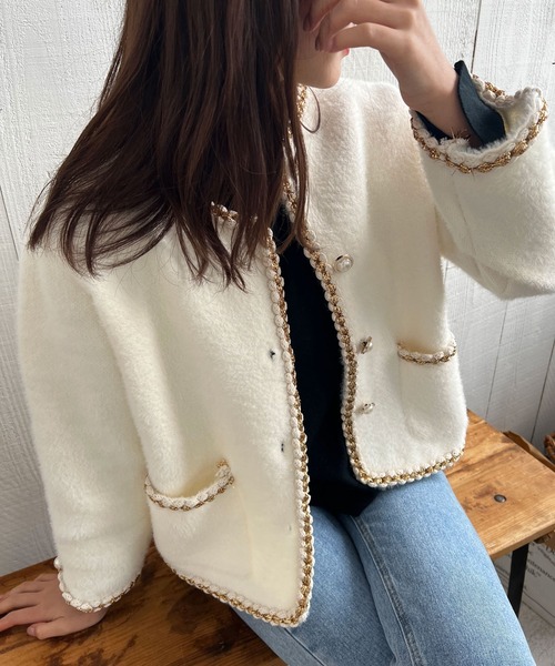 Lamoa（ラモア）の「Lamoa/パールボタン ノーカラー ファージャケット（ノーカラージャケット・レディース・ホワイト/ブラック・FREE）」の4枚目の写真