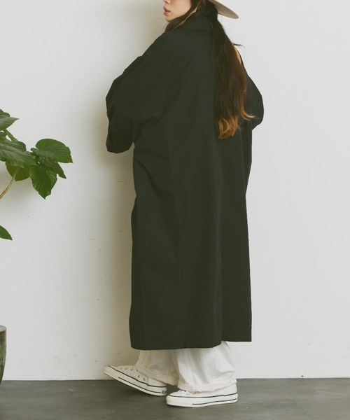 Libra Cue（リブラ キュー）の「オーバールーズステンカラーコート（ステンカラーコート・レディース・ブラック/ベージュ・FREE）」の13枚目の写真