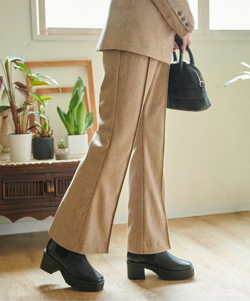 FREE'S MART（フリーズマート）の「【Sシリーズ対応】◆起毛ハイウエストフレアパンツ（その他パンツ・レディース・ベージュ/ブラック系その他/ブラウン系その他/イエロー・X-SMALL/SMALL/MEDIUM）」の8枚目の写真