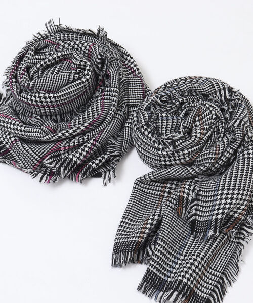 NOLLEY'S Sophi（ノーリーズソフィ）の「グレンチェックストール
