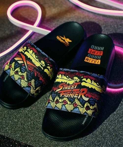 Reebok（リーボック）の「クラシック スライド / CLASSIC SLIDE（サンダル・メンズ・ホワイト/グレー系その他/ブラック系その他・24.0cm/25.0cm/27.0cm/26.0cm/28.0cm/29.0cm/23.0cm）」の3枚目の写真