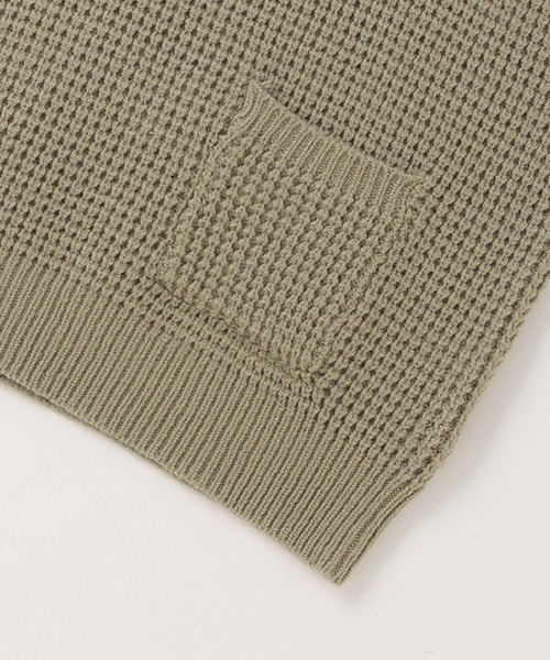 petit main(プティマイン)の「ニットベストTシャツセット(アンサンブル・キッズ・モスグリーン/ブラック・110cm/120cm/100cm/130cm/80cm/90cm)」の7枚目の写真