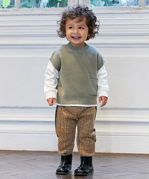 petit main(プティマイン)の「ニットベストTシャツセット(アンサンブル・キッズ・モスグリーン/ブラック・110cm/120cm/100cm/130cm/80cm/90cm)」の20枚目の写真