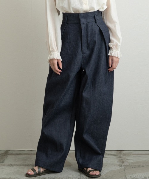 Liyoca（リヨカ）の「【Liyoca】デニムタックパンツ（デニムパンツ・レディース・ネイビー・36/38）」の14枚目の写真