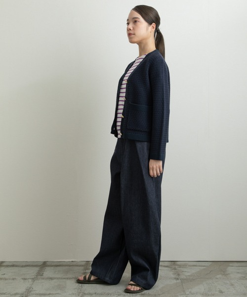 Liyoca（リヨカ）の「【Liyoca】デニムタックパンツ（デニムパンツ・レディース・ネイビー・36/38）」の18枚目の写真