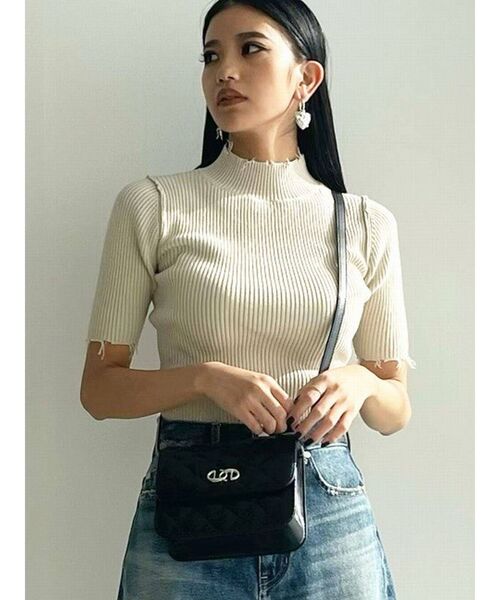 EMODA（エモダ）の「クラッシュショートリブニット（ニット/セーター・レディース・ベージュ/ピンク/その他/ブラック/ブルー・FREE）」の3枚目の写真