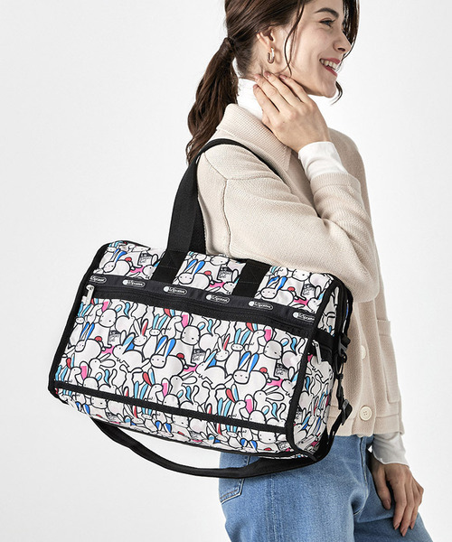DELUXE MED WEEKENDER プレイフルバニーズ（ボストンバッグ）｜LeSportsac（レスポートサック）のファッション通販
