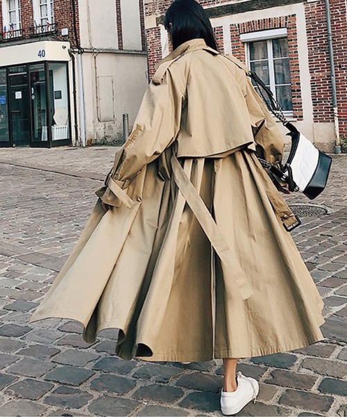 meJane（ミージェーン）の「キャンディースリーブクラシカル大人トレンチコート（トレンチコート・レディース・ベージュ・FREE）」の6枚目の写真