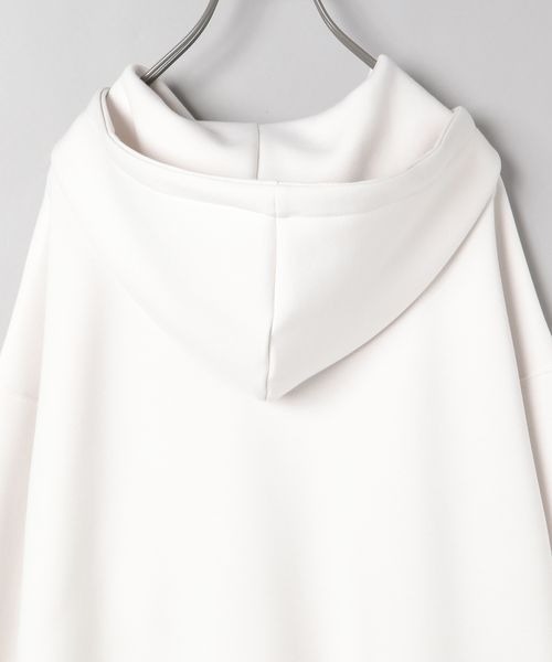 JEANASIS（ジーナシス）の「カーブスリーブダンボールフーディ/190200（パーカー・レディース・チャコールグレー/ホワイト/レッド系その他・FREE）」の13枚目の写真