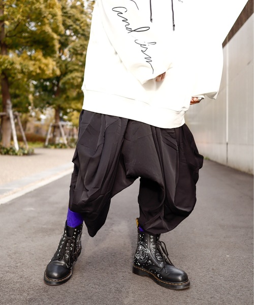 rovtski(ロフトスキー)の「バルーンサルエルパンツ(デニムパンツ・レディース・ブラック・FREE)」の15枚目の写真