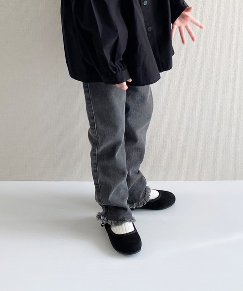 CIAOPANIC TYPY（チャオパニックティピー）の「【KIDS】裾スリットデニムフリンジレギパン（デニムパンツ・キッズ・ネイビー/ブラック・S/M/L/XL/XXL）」の12枚目の写真