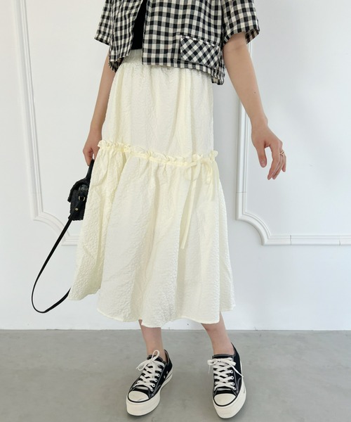 Loueme（ルエム）の「【23S/S】サイドリボンふくれジャガードフレアスカート（スカート・レディース・ホワイト/アイボリー/ブラック・FREE）」の3枚目の写真