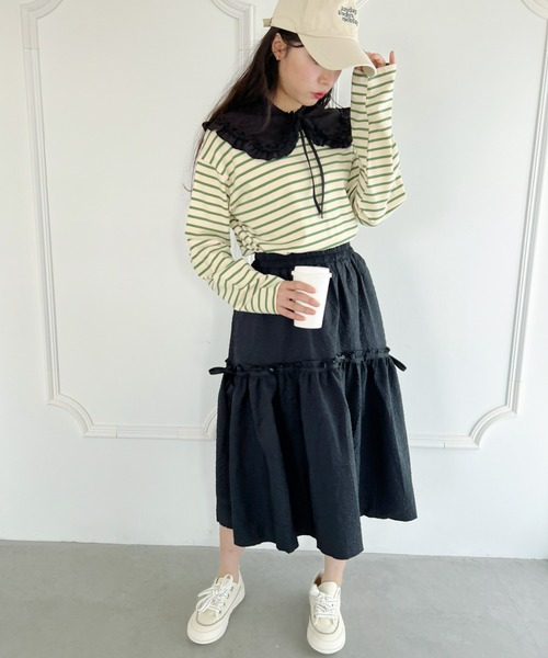 Loueme（ルエム）の「【23S/S】サイドリボンふくれジャガードフレアスカート（スカート・レディース・ホワイト/アイボリー/ブラック・FREE）」の4枚目の写真