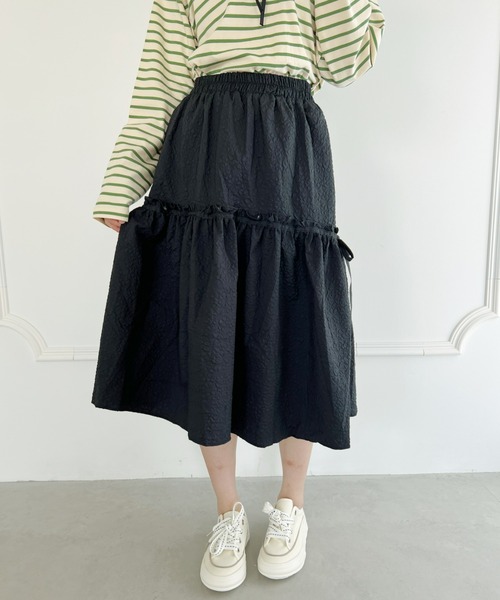 Loueme（ルエム）の「【23S/S】サイドリボンふくれジャガードフレアスカート（スカート・レディース・ホワイト/アイボリー/ブラック・FREE）」の8枚目の写真