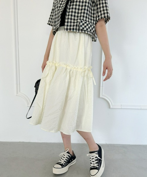 Loueme（ルエム）の「【23S/S】サイドリボンふくれジャガードフレアスカート（スカート・レディース・ホワイト/アイボリー/ブラック・FREE）」の16枚目の写真