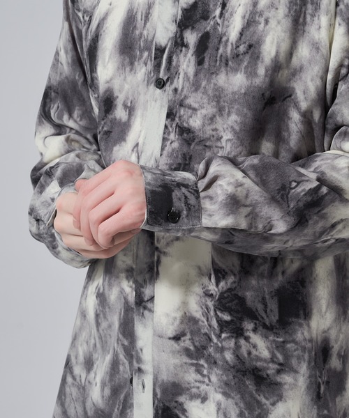 Adoon plain(アドーンプレーン)の「【Adoonplain】アブストラクトパターンシャツ(シャツ/ブラウス・メンズ・ベージュ系その他/ブラック・MEDIUM/LARGE)」の6枚目の写真