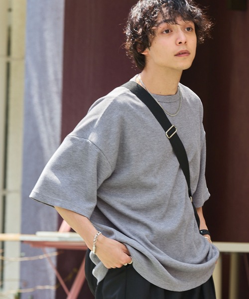 MONO-MART(モノマート)の「度詰めドライタッチワッフル ルーズS/Sカットソー(Tシャツ/カットソー・メンズ・チャコール/バーガンディー/杢グレー/オートミール/グリーン/ネイビー/ベージュ/ブラック/ライトブルー・S/M/L)」の15枚目の写真