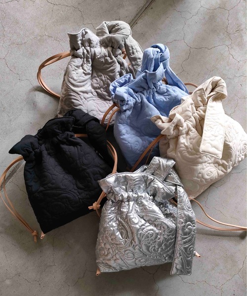 CONTROL FREAK / CTFK（コントロールフリーク）の「CONTROL FREAK(コントロールフリーク)ペイズリーキルトminiショルダー（ショルダーバッグ・レディース・アイボリー/モカ/ブラック/シルバー/ブルー・FREE）」の19枚目の写真